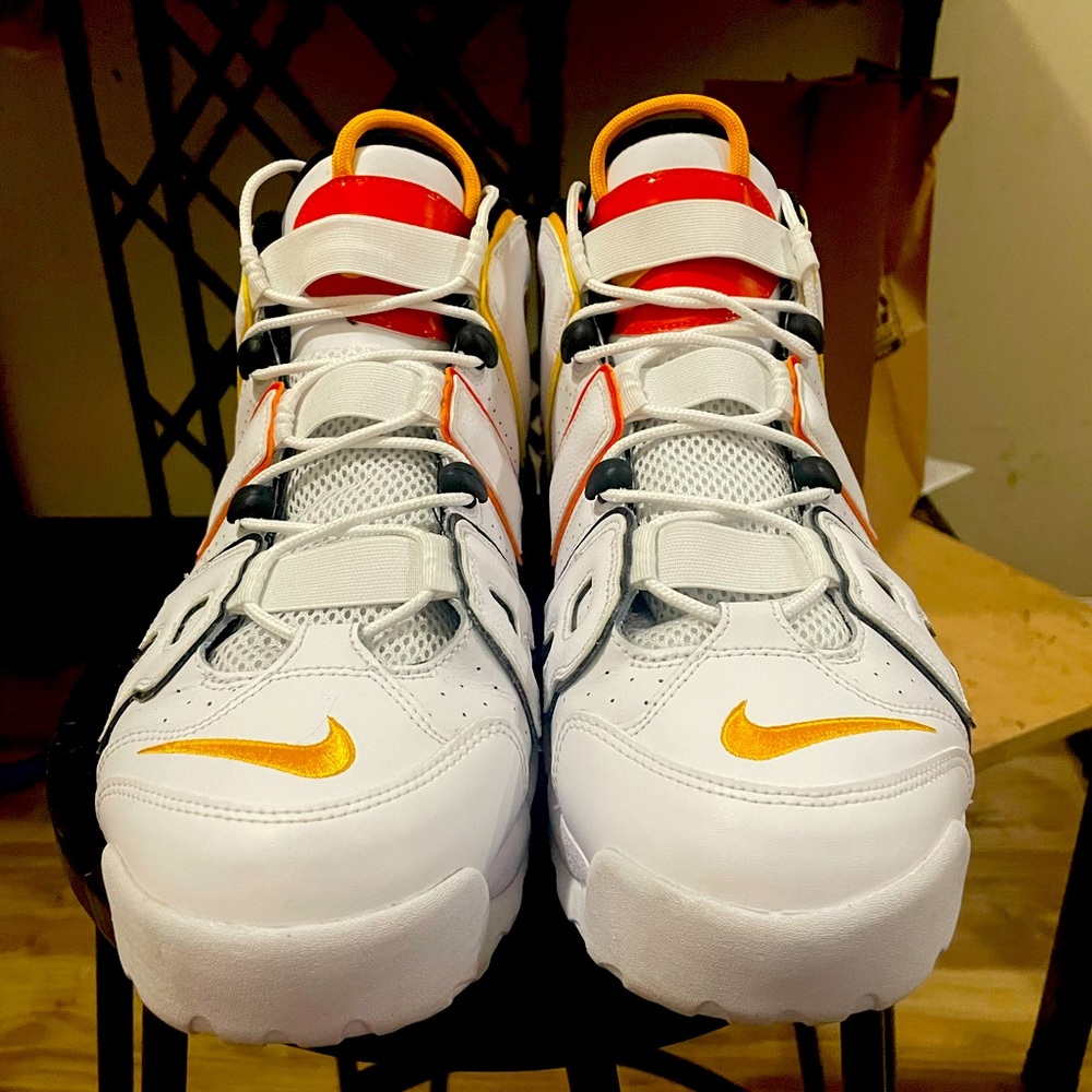 Nike Uptempo Air More